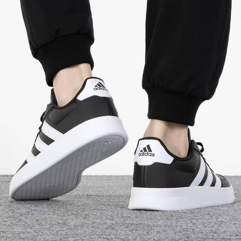 Nieuwe Adidas 2026 tennisschoe - Adidas Shoes Superstar recensie en prijs